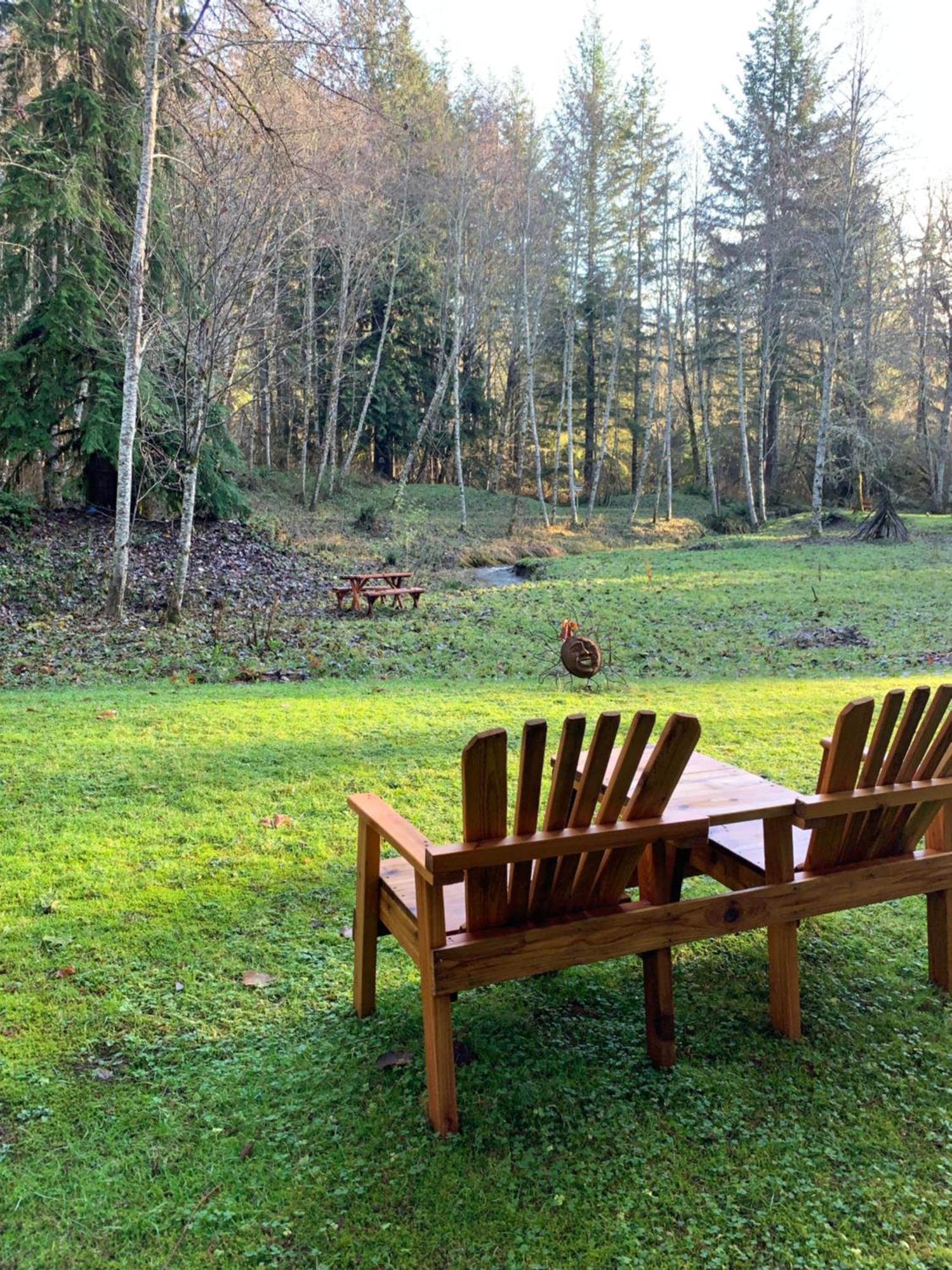 Mountain Meadows Inn & Chalet Suites Ashford Eksteriør bilde